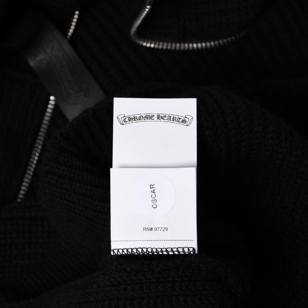 新品未使用 CHROME HEARTS クロムハーツ ハーフジップニットセーター カシミヤ シルバー925 Mサイズ ニット ラムレザー ダガー CHクロスパッチ スクロールラベル 中古 4a003755