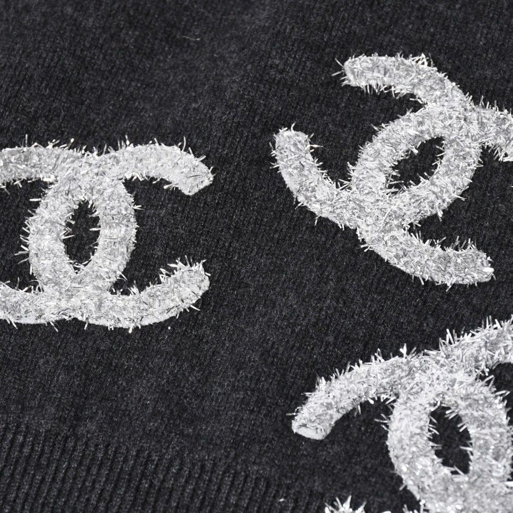 New and unused CHANEL 22AW Cashmere Knit Cardigan P72997K10494 Size 38 Here Mark Glitter Charcoal Used 4a003614