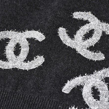Load image into Gallery viewer, 新品未使用 CHANEL シャネル 22AW カシミヤ ニットカーディガン P72997K10494 サイズ38 ココマーク グリッター チャコール 中古 4a003614