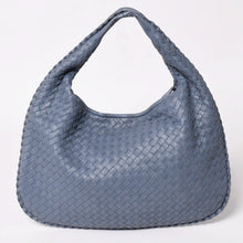 画像をギャラリービューアに読み込む, BOTTEGA VENETA ボッテガヴェネタ イントレチャート ホーボーバッグ ハンドバッグ ブルーグレー ブラックメタル ラムスキン WS25832 美品 中古 4a003450