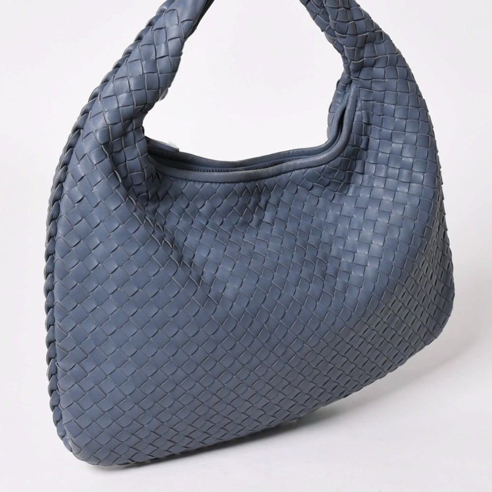 BOTTEGA VENETA ボッテガヴェネタ イントレチャート ホーボーバッグ ハンドバッグ ブルーグレー ブラックメタル ラムスキン WS25832 美品 中古 4a003450