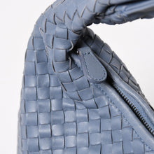 画像をギャラリービューアに読み込む, BOTTEGA VENETA ボッテガヴェネタ イントレチャート ホーボーバッグ ハンドバッグ ブルーグレー ブラックメタル ラムスキン WS25832 美品 中古 4a003450