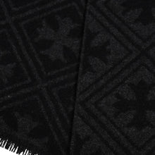 画像をギャラリービューアに読み込む, 新品同様品 CHROME HEARTS クロムハーツ 未使用マフラー 総柄 CHクロス マフラー ストール ブラック グレー カシミヤ 中古 4a003609