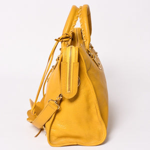 BALENCIAGA Classic Metallic Edge City Handbag Shoulder Bag 390154 Goatskin Yellow Gold Hardware Studs 2way Good Condition Used 4a003657