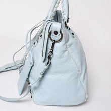 画像をギャラリービューアに読み込む, BALENCIAGA バレンシアガ クラシックヴェロ ハンドバッグ ショルダーバッグ 235216 エディターズ 2WAY ラムスキン アイスブルー メタルブラック金具 美品 中古 4a003651