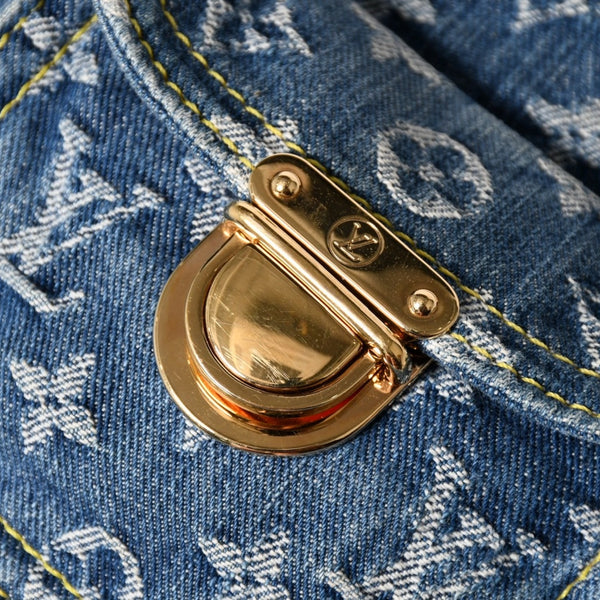 Very good condition LOUIS VUITTON Monogram Denim Baggy GM Shoulder Bag Handbag M95048 Indigo Blue Gold Hardware Used 4a003639