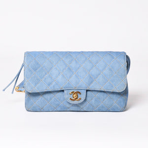 Very Good Condition CHANEL Chanel Matelasse Denim Backpack Rucksack No. 4 Turnlock Indigo Blue Gold Hardware Used 4a003650