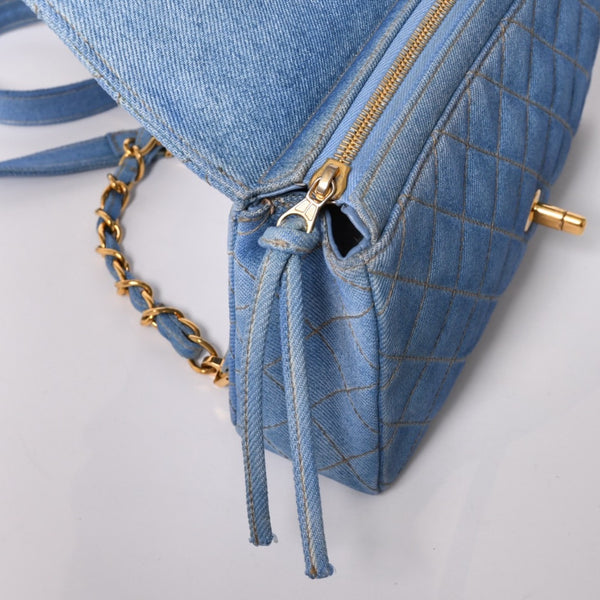 Very Good Condition CHANEL Chanel Matelasse Denim Backpack Rucksack No. 4 Turnlock Indigo Blue Gold Hardware Used 4a003650