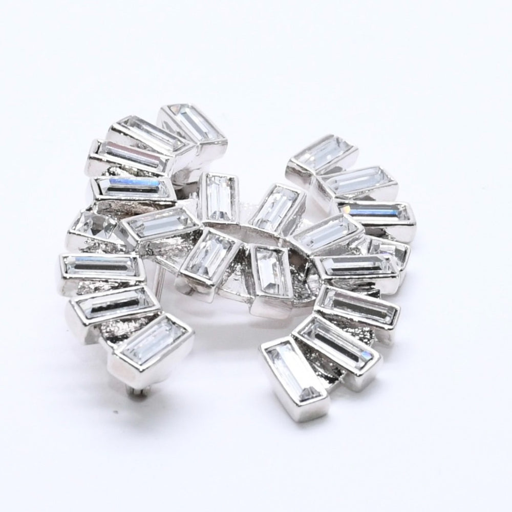Very good condition CHANEL Coco mark brooch Weight approx. 12.89g 06A stamp Metal Silver Clear Rhinestone Used 4a003148