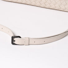 Load image into Gallery viewer, BOTTEGA VENETA ボッテガ ヴェネタ イントレチャート 2WAY バッグ ショルダーバッグ ハンドバッグ オフホワイト ブラック金具 4a003701