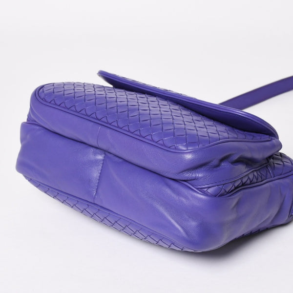 BOTTEGA VENETA Intrecciato Nappa Messenger Shoulder Bag Nappa Leather Lambskin Purple Bronze Silver Hardware Good Condition Used 4a003708