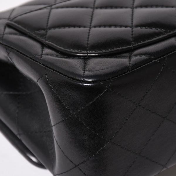 Like new CHANEL Mini Matelasse 17 S Flap S Chain Shoulder Bag 18th Series Coco Mark Lambskin Black Used 4a003658