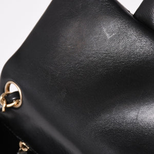 Like new CHANEL Mini Matelasse 17 S Flap S Chain Shoulder Bag 18th Series Coco Mark Lambskin Black Used 4a003658