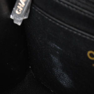Like new CHANEL Mini Matelasse 17 S Flap S Chain Shoulder Bag 18th Series Coco Mark Lambskin Black Used 4a003658
