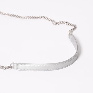 CHANEL シャネル シェブロン スタッド ウォーズ チェーンショルダーバッグ 24番台 ココマーク カーフスキン シルバー金具 美品 中古 4a003691
