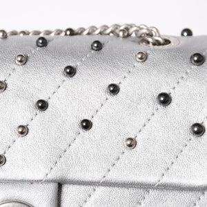CHANEL シャネル シェブロン スタッド ウォーズ チェーンショルダーバッグ 24番台 ココマーク カーフスキン シルバー金具 美品 中古 4a003691