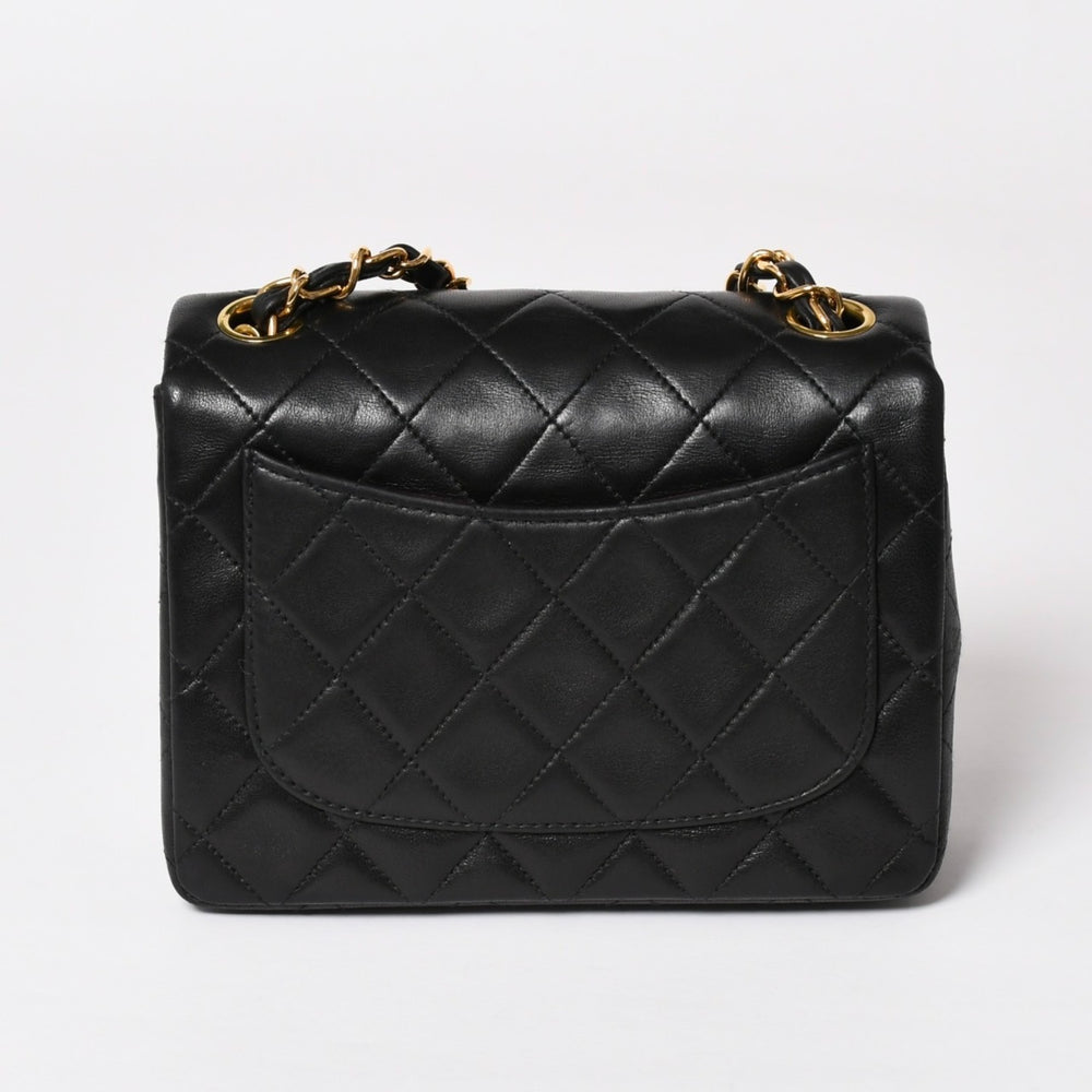 楽天Shopify商品名取込用 極美品 CHANEL シャネル ミニマトラッセ17 Sフラップ Sチェーンショルダーバッグ A01115 5番台 ココマーク ラムスキン ブラック 中古 4a003736
