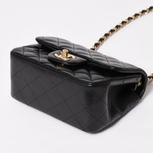 画像をギャラリービューアに読み込む, 新品同様 CHANEL シャネル ミニマトラッセ17 Sフラップ Sチェーンショルダーバッグ 18番台 ココマーク ラムスキン ブラック 中古 4a003658
