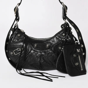 Very good condition BALENCIAGA Balenciaga shoulder bag Le cagole black 671309 used 4a003814