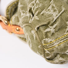 Load image into Gallery viewer, 極美品 LOUIS VUITTON ルイヴィトン ミニ プリーティ ワンショルダーバッグ M95217 モノグラム デニム カーキ ゴールド金具 中古 4a003584