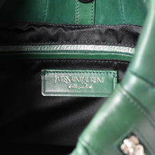 Load image into Gallery viewer, SAINT LAURENT サンローラン リヴゴーシュ レザー ホーボーショルダーバッグ トムフォード期 プリーツ加工 グリーン 120436 シルバー金具 美品 中古 4a003520
