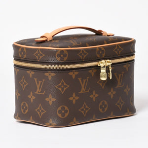 New and unused LOUIS VUITTON Nice Mini Vanity Bag M44495 Cosmetic Pouch Cosmetic Pouch Monogram Canvas Brown Gold Hardware Used 4a003655