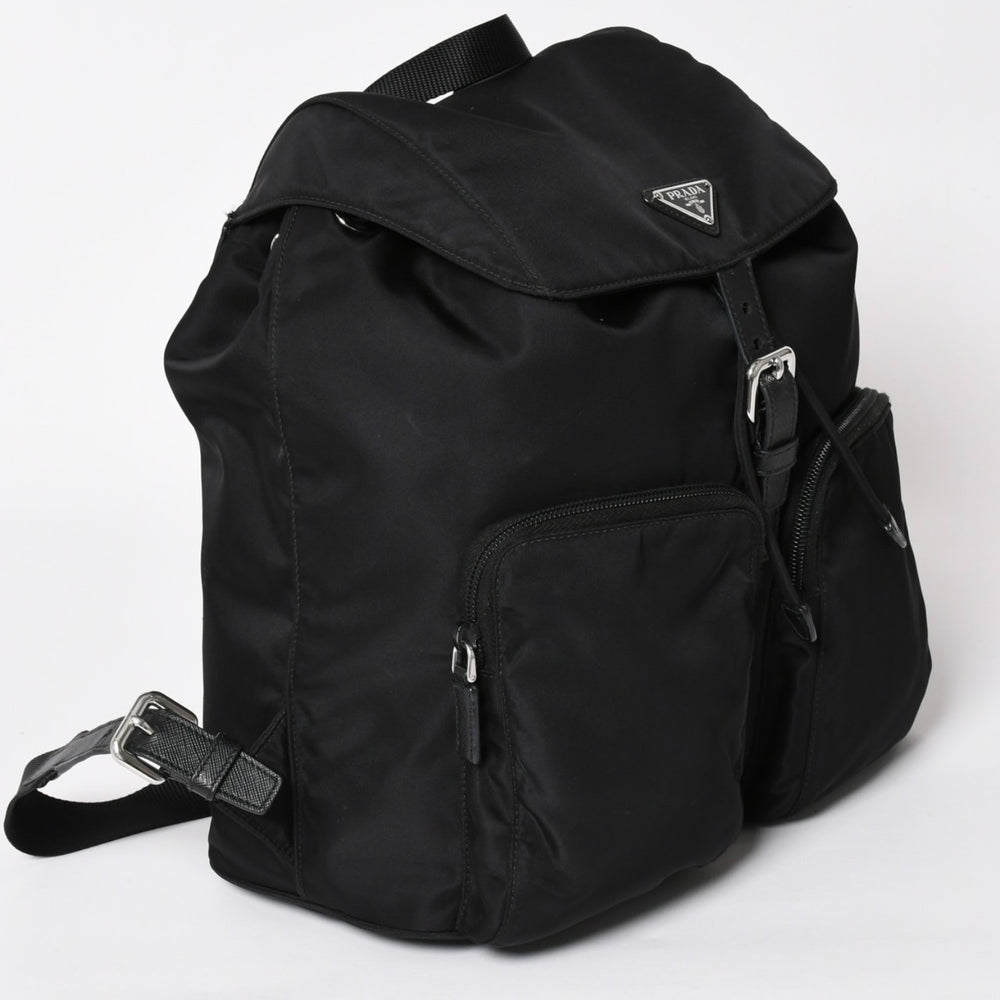 極美品 PRADA プラダ リュック ショルダーバッグ ナイロン シルバー金具 三角ロゴ サフィアーノ 中古 4a003693