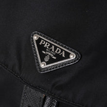 Load image into Gallery viewer, 極美品 PRADA プラダ リュック ショルダーバッグ ナイロン シルバー金具 三角ロゴ サフィアーノ 中古 4a003693