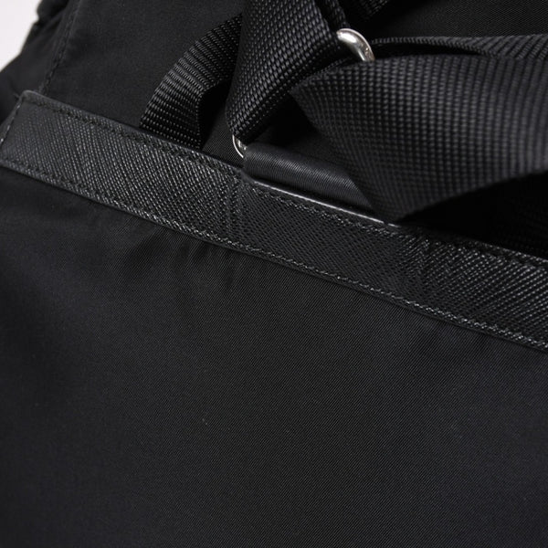 Very good condition PRADA Rucksack Shoulder Bag Nylon Silver Metal Fittings Triangle Logo Saffiano Used 4a003693