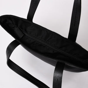 Very Good Condition PRADA Re-Nylon Mini Tote Bag BN0332 Tesuto Nylon Leather Black Triangle Logo Plate 31 Size Used 4a003666
