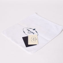 Load image into Gallery viewer, 極美品 PRADA プラダ Re-Nylon ミニトートバッグ BN0332 テスートナイロン レザー ブラック トライアングルロゴプレート 31サイズ 中古 4a003666