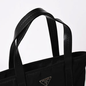Very Good Condition PRADA Re-Nylon Mini Tote Bag BN0332 Tesuto Nylon Leather Black Triangle Logo Plate 31 Size Used 4a003666