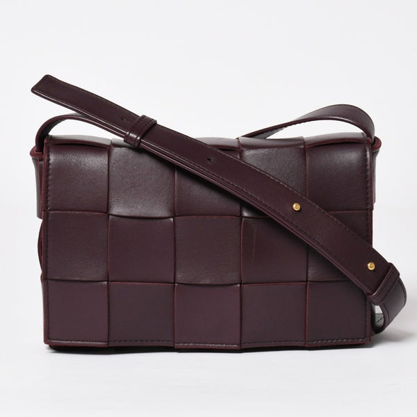 Very Good Condition BOTTEGA VENETA Bottega Veneta Burgundy Wine Red Cassette Shoulder Bag B09382148Q Used 4a003689
