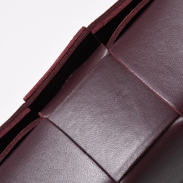 Very Good Condition BOTTEGA VENETA Bottega Veneta Burgundy Wine Red Cassette Shoulder Bag B09382148Q Used 4a003689