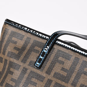 極美品 FENDI フェンディ ハンドバッグ 8BH223 CR2 ズッカ柄 ブラウン キャンバス エナメル ブラウン ゴールド金具 中古 4a003677