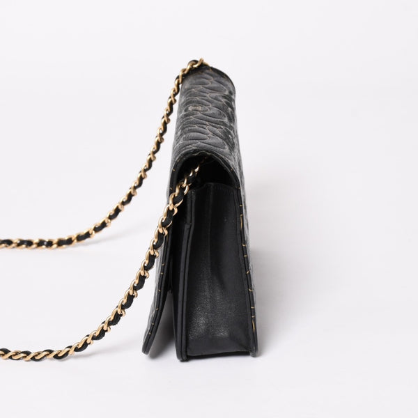 CHANEL シャネル カメリア ウォレット チェーンバッグ エンボス加工 21番台 ラムスキン ブラック ゴールド 美品 中古 4a003710