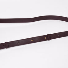 Load image into Gallery viewer, 極美品 BOTTEGA VENETA ボッテガヴェネタ バーガンディ ワインレッド カセットショルダーバッグ B09382148Q 中古 4a003689