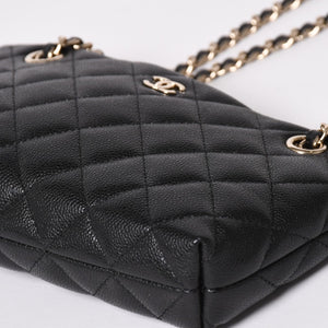 Very good condition CHANEL Chanel Matelasse caviar skin accessory pouch black silver hardware random number used 4a003600