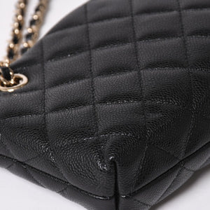 Very good condition CHANEL Chanel Matelasse caviar skin accessory pouch black silver hardware random number used 4a003600