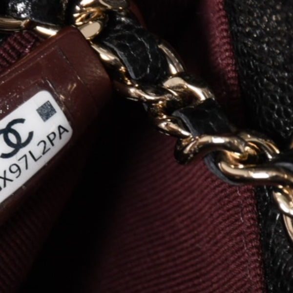 Very good condition CHANEL Chanel Matelasse caviar skin accessory pouch black silver hardware random number used 4a003600