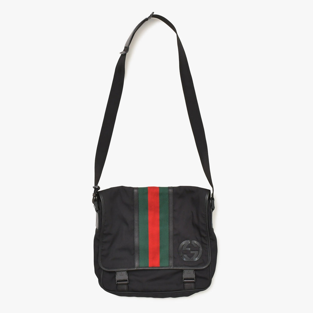 GUUCI Shoulder Bag Sherry Line 181066 Black GG Logo Black Metal Fittings Good Condition Used 4a003525