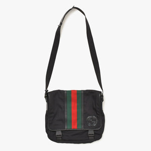 GUUCI Shoulder Bag Sherry Line 181066 Black GG Logo Black Metal Fittings Good Condition Used 4a003525