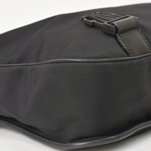 GUUCI Shoulder Bag Sherry Line 181066 Black GG Logo Black Metal Fittings Good Condition Used 4a003525