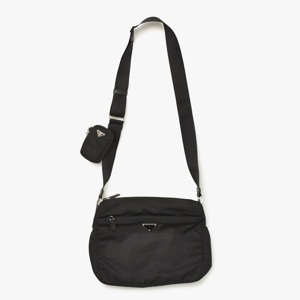 Very Good Condition PRADA Nylon Shoulder Bag Nylon Shoulder Bag RE-NYLON Black Pouch Used 4a003505