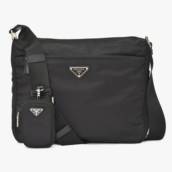 Very Good Condition PRADA Nylon Shoulder Bag Nylon Shoulder Bag RE-NYLON Black Pouch Used 4a003505