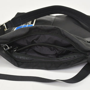 極美品 PRADA プラダ ショルダーバッグ トライアングルロゴ 19ss ブラック シルバー金具 ナイロン レザー 中古 4a003696