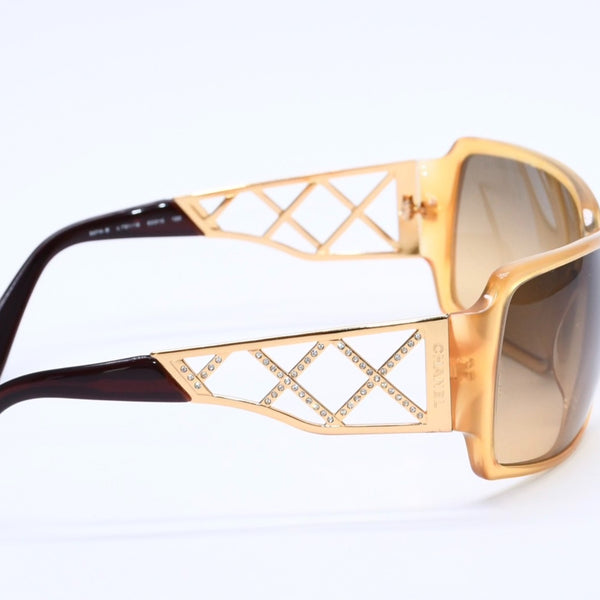 CHANEL シャネル サングラス アイウェア 5074-B c.791/18 サイズ62□15 120 ココマーク ラインストーン クリアイエロー 美品 中古 4a003733