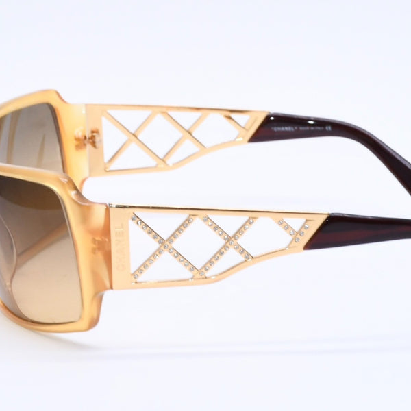 CHANEL シャネル サングラス アイウェア 5074-B c.791/18 サイズ62□15 120 ココマーク ラインストーン クリアイエロー 美品 中古 4a003733