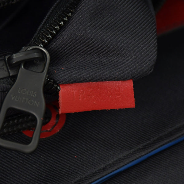 Very good condition LOUIS VUITTON Epi Christopher PM M55565 Rucksack Blue Red Green Used 4a003562