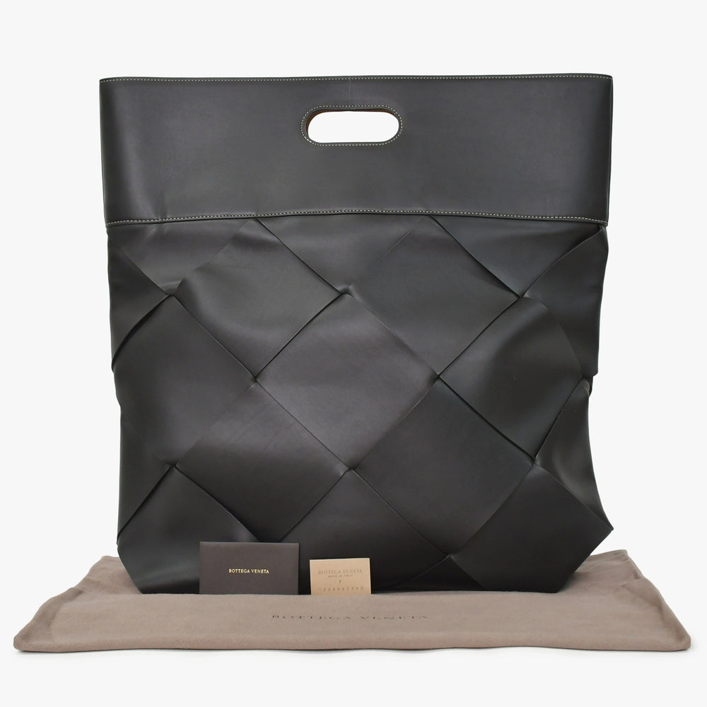 BOTTEGA VENETA ボッテガヴェネタ スリップマキシ イントレチャート レザートートバッグ クラッチバッグ カーフレザー ブラック ブラウン 2WAY 美品 中古 4a003705